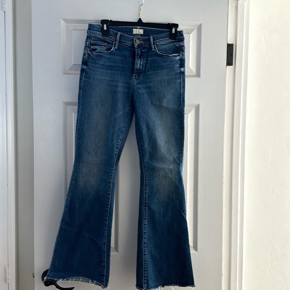 Mother Denim The Weekender Fray- Groovin’